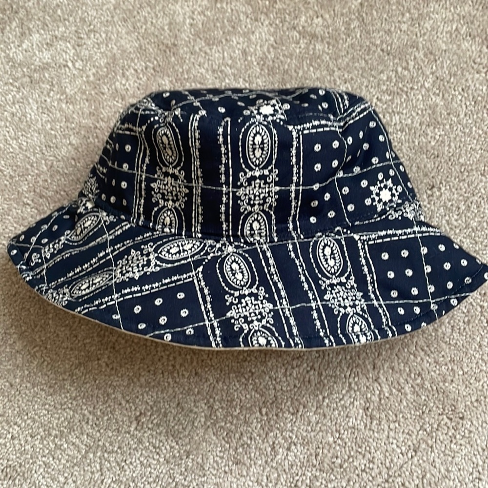 Madewell reversible bucket hat